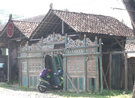 Property Semarang Rumah Adat Jawa