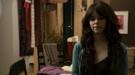 Emily Hampshire Nue Dans My Awkward Sexual Adventure