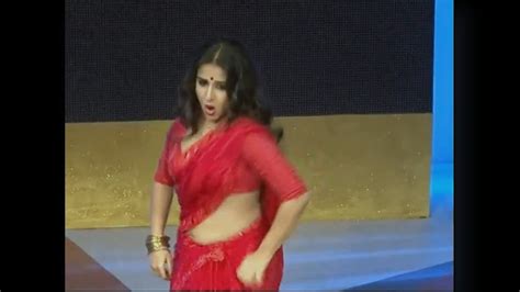Sakshi Tanwar And Vidya Balan Hot Sexy Navel In Red Saree Mkv Snapshot 00 13 299 — Postimages