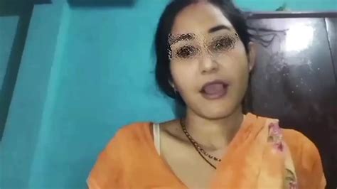 heerlijk poesje neuken en zuigen video van indische hete meid lalita bhabhi lalita probeert een