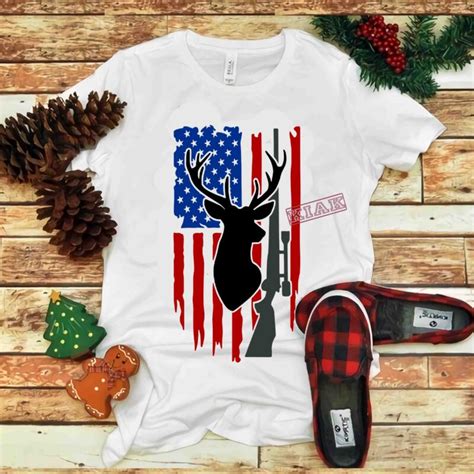 Download Hunting deer vector, Deer hunt flag svg, Deer distressed ...