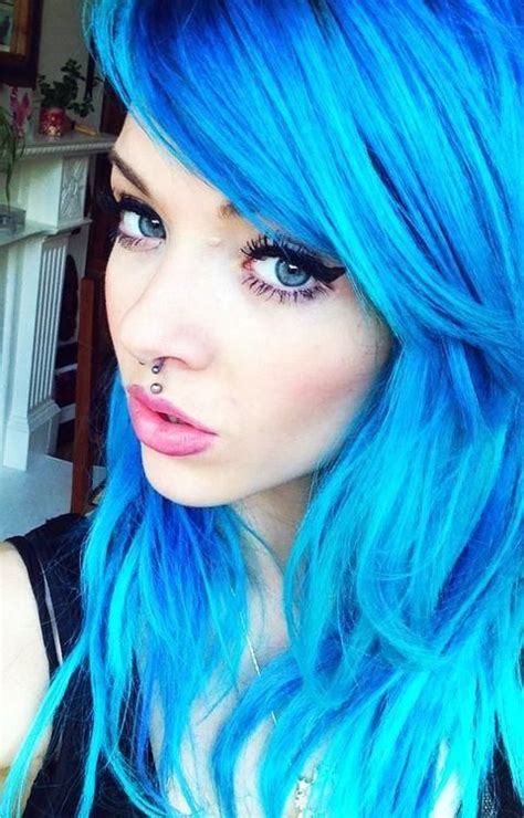 Dying my hair aqua blue for 2020! Pin on Hair color