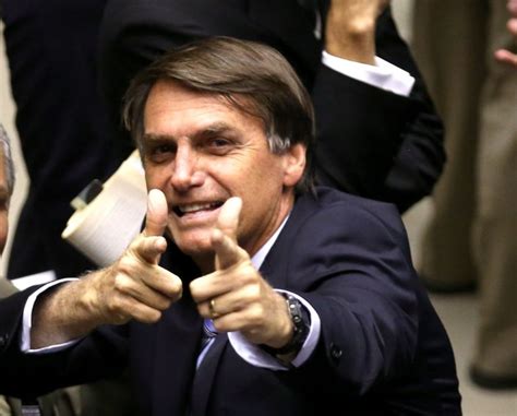 Bolsonaro Critica Isolamento Social E Se Isola Politicamente Jojô