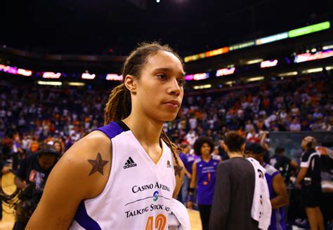 Brittney Griner Announces Split Day After Her Wife Announces Pregnancy For The Win