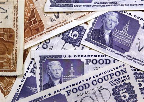 Snap food stamps can be used to buy food items in supermarkets, convenience stores, and. Food Stamp Recipients See Imminent Stoppage on Support ...