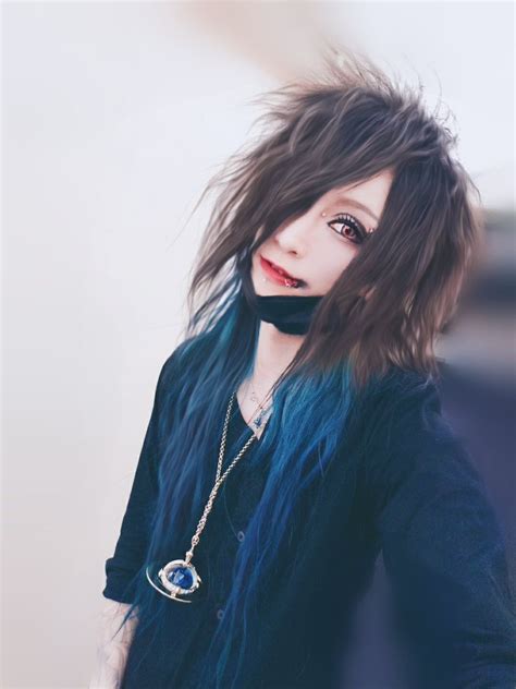 Oct 18, 2017 · we have to say, we love it when celebs get real about pubic hair, not just because we're unabashedly curious, but because we're baffled that the subject is still considered taboo. Pin by juicyfruit on Visual Kei/J-Rock | Visual kei ...