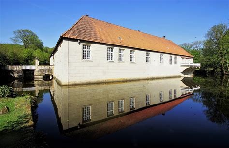 Wasserschloss haus marck haus marck 1 49545 tecklenburg. Wasserschloss Haus Marck, in Tecklenburg... Foto & Bild ...
