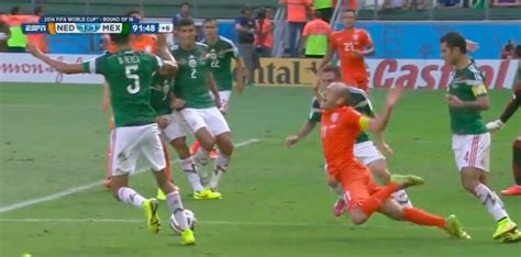 Arjen Robben Dives Against Mexico Wins Penalty  Business Insider