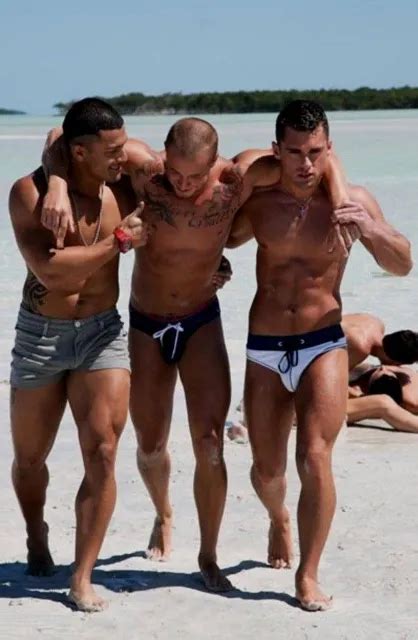 Shirtless Male Beefcake Muscular Speedo Beach Bare Foot Hunks Photo X