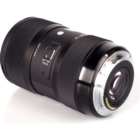 The lens has a plastic shell with a mixture of metallic parts and a new compound material, tsc (thermally stable composite), used inside. Sigma AF 18-35mm F1,8 DC HSM A NIKON объектив - купить в ...