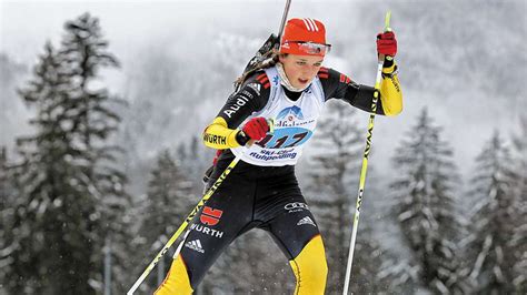 Sve o fudbalu, košarci, rukometu, borilačkim sportovima. Heimische Sportler gut platziert | Sport in der Region