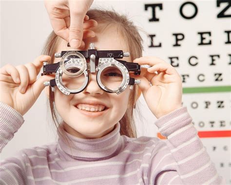 Pediatric Eye Exam Eye Smile Optometry And Dental Care