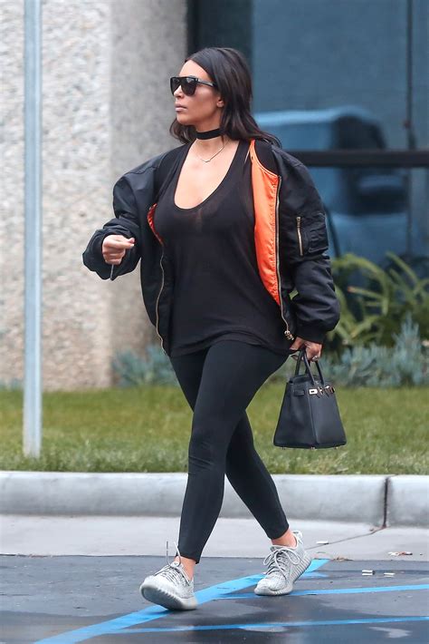 Kim Kardashian Street Style Out In Calabasas 492016 • Celebmafia