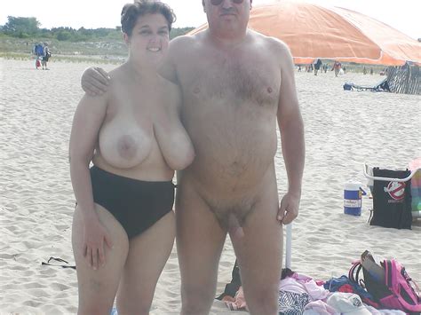 Amateur Big Boobs Mature And Granny Couple Nude Pics