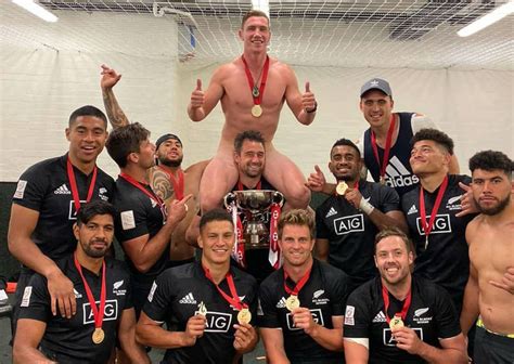 Rugby Sevens New Zealands Bizarre Nude Celebration Ritual Strikes Again Nz Herald
