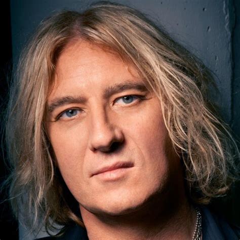 Lead Singer Of Def Leppard Vibeatila