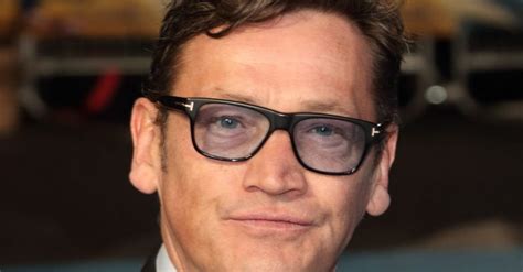 Former eastenders star sid owen branded a 'washed up celebrity' as he plays a pantomime horse former eastender sid owen was thrown off a flight after a rumpus over a reclined seat, delaying. Ex-EastEnders star Sid Owen left with shattered jaw and ...