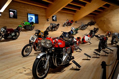 In einem motorradmuseum im tiroler ötztal ist es in der nacht auf montag zu einem großbrand „am 18.01.2021, gegen 04:40 uhr, brach in einem gebäude in hochgurgl ein brand aus. Motorcycle Museum: Motorradmuseum am Top Mountain Crosspoint