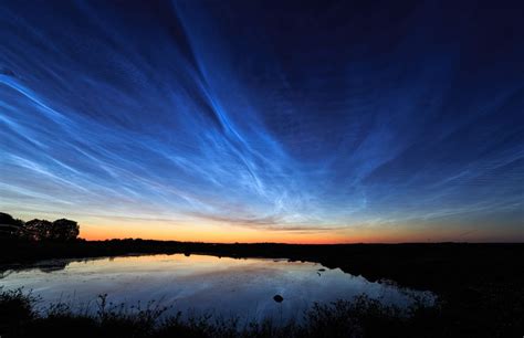 Noctilucentcloudsoveruppsalasweden Wikimedia Commons Earth Buddies