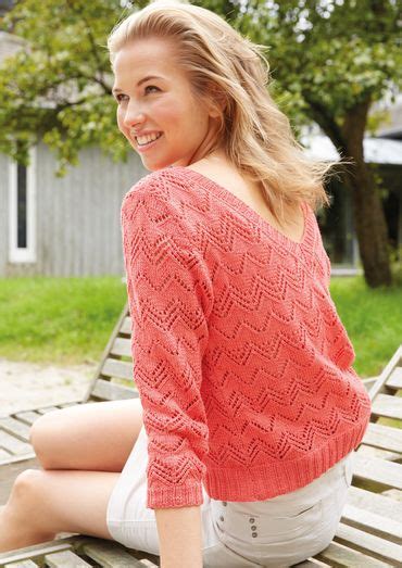 Knit This Ladies Pullover With A V Neck Back In Patons 100 Cotton
