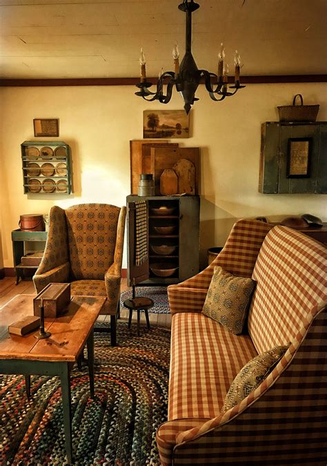 Keeping Room At Peace Manor 🌻 Primitive Living Room Colonial House