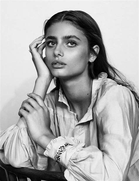 picture of taylor marie hill
