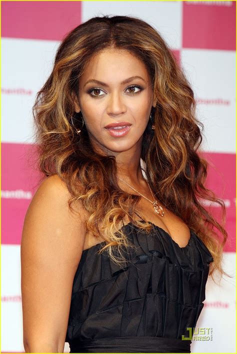 Beyonce Is Thavasa Tokyo Terrific Photo 2291041 Beyonce Knowles Pictures Just Jared