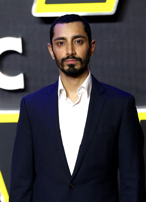 Today we're talking with golden globe nominee, riz ahmed on his role as rogue one character bodhi rook. Riz Ahmed as Bodhi Rook | The Full Cast of Rogue One: A ...