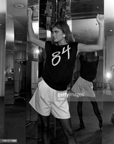 Kathy Ireland Photos Photos And Premium High Res Pictures Getty Images