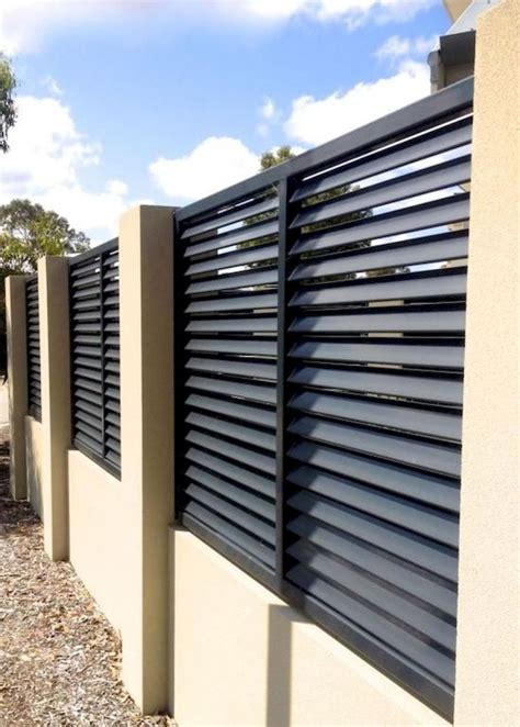 Available in both high gloss and satin, gently rounded corners and a cleanable surface. 01 easy creative privacy fence design ideas | Modern fence ...