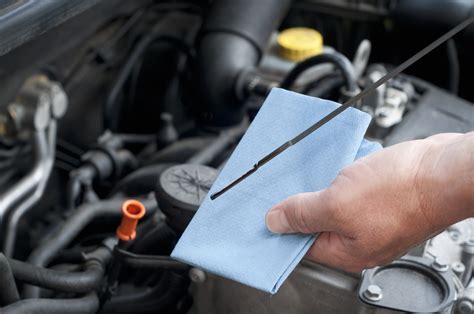 Quick Tips For Checking Vehicle Fluids Aaa Automotive