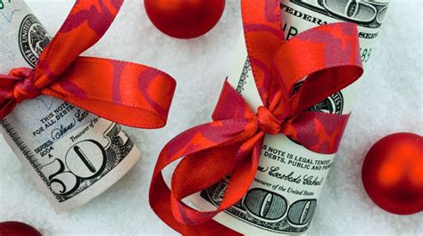 Giving Christmas Bonuses 20 Questions To Consider