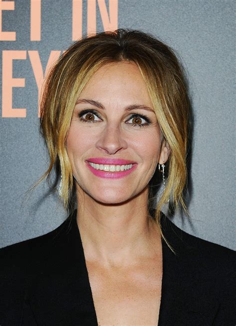 It was much more suspenseful, entertaining, and violent than i expected it to be. Julia Roberts - STX Entertainment's 'Secret In Their Eyes ...