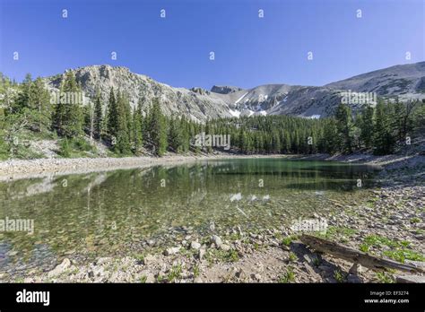 Teresa Lake Great Basin Hi Res Stock Photography And Images Alamy