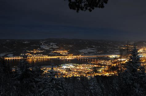 The Winter Town One Beautiful Winter Evening In Lillehammer In