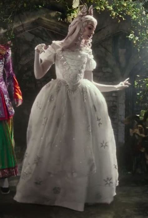Alice Through The Looking Glass The White Queen Alice In Wonderland