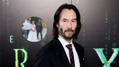 Keanu Reeves Surprises A Happy Couple During Their Wedding As Usa