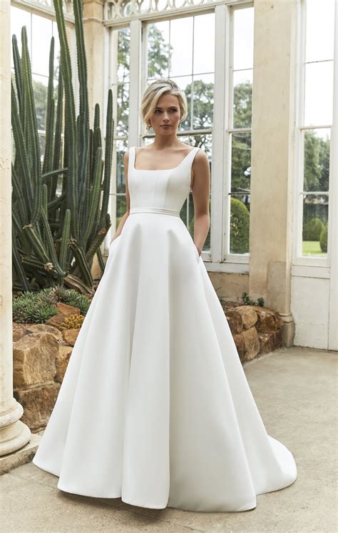 Sassi Holford Designer Wedding Gowns — Little White Dress Bridal Shop ...