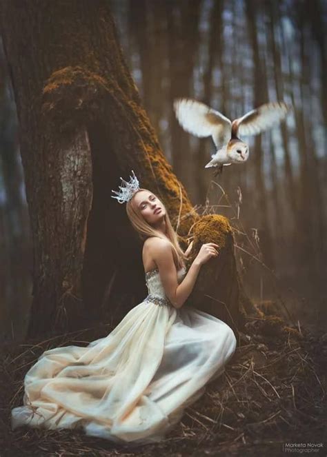 Pin By Rose On Elfenland Fantasy Photography Fairy Photography