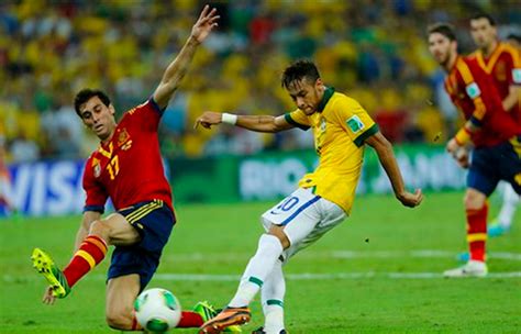 11:29españa y brasil se verán las caras por primera vez en una final a las 13.30 hora española. Brasil golea 3 a 0 a España y es campeón de la ...