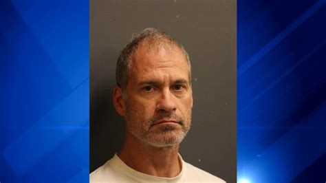 Evanston Police Charge Former Catholic Priest In 2001 Sex Assault Case Abc7 Chicago