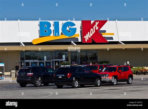 Kmart Hi Res Stock Photography And Images Alamy