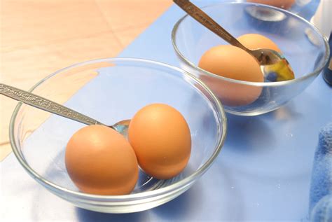Nak tahu tak cara masak telur separuh masak confirm menjadi? Telur separuh masak campur madu