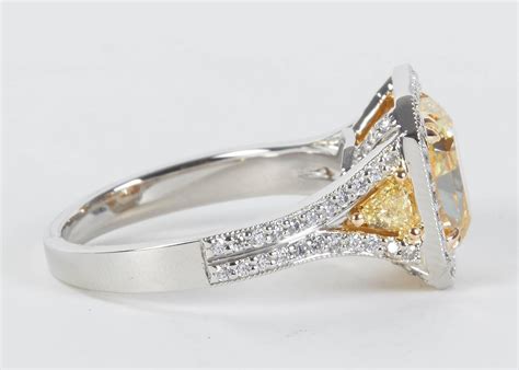 4 Carat Internally Flawless Gia Cert Yellow Diamond Platinum Ring For