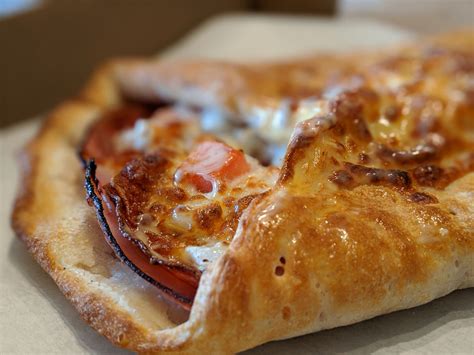 Crossroads Pizza