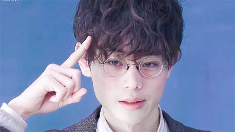 No, a heinous young lady. 菅田将暉の髪型【2020最新】3年A組などの作品、短髪〜長髪 ...