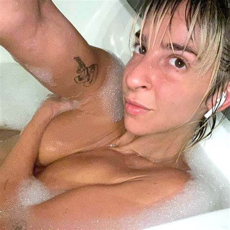 Gabbie Hanna Nude Bathtub Onlyfans Leaked Photos Influencerchicks My