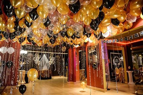 8 elegant diy great gatsby centerpieces. Gatsby themed party, Gatsby party decorations, Gatsby ...