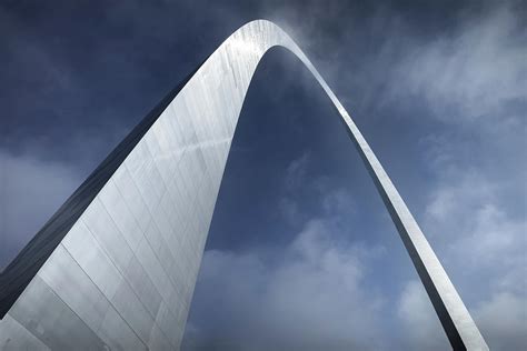 Gateway Arch National Park With Cloudy Skies Saint Louis Blue Sky