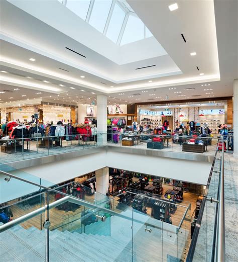 Yorkdale shopping centre (or simply yorkdale, to shoppers in the know) is undeniably one of the city's favourite malls. Sporting Life: Yorkdale Mall - R&P Design